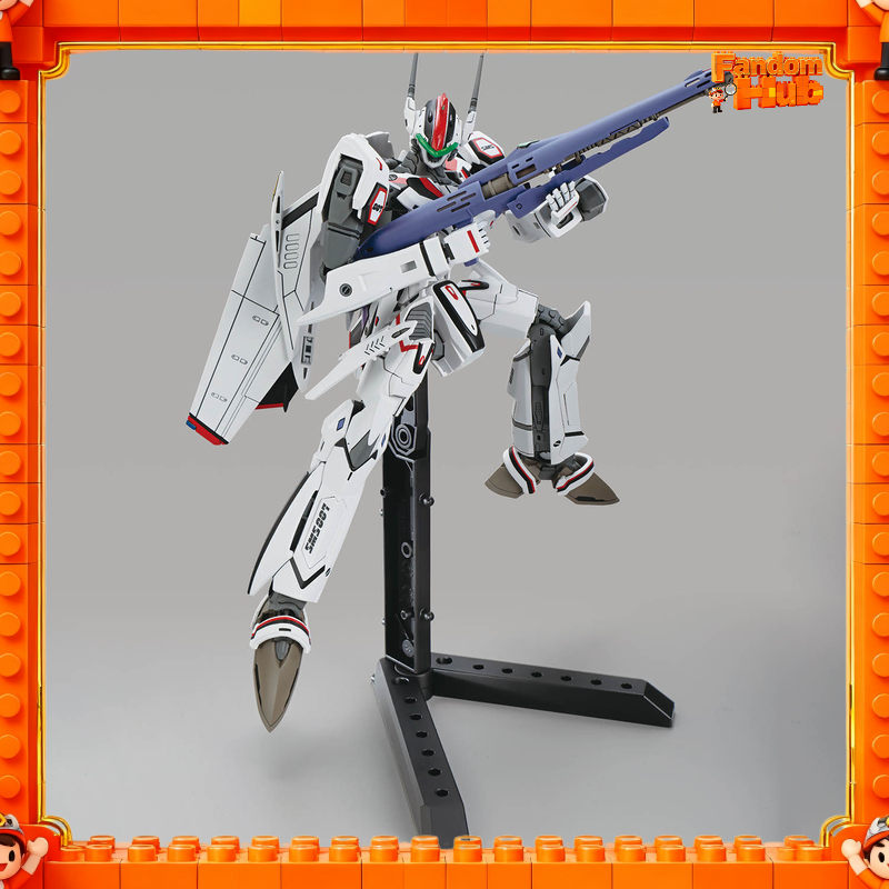 バンダイ Hg 1/100 マクロスフロンティア VF-25 - Model Kit Valkyrie のレビューと価格