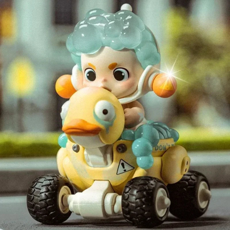 POP MART スカルパンダ「Laid Back Tomo - Model Kit Girl のレビューと価格